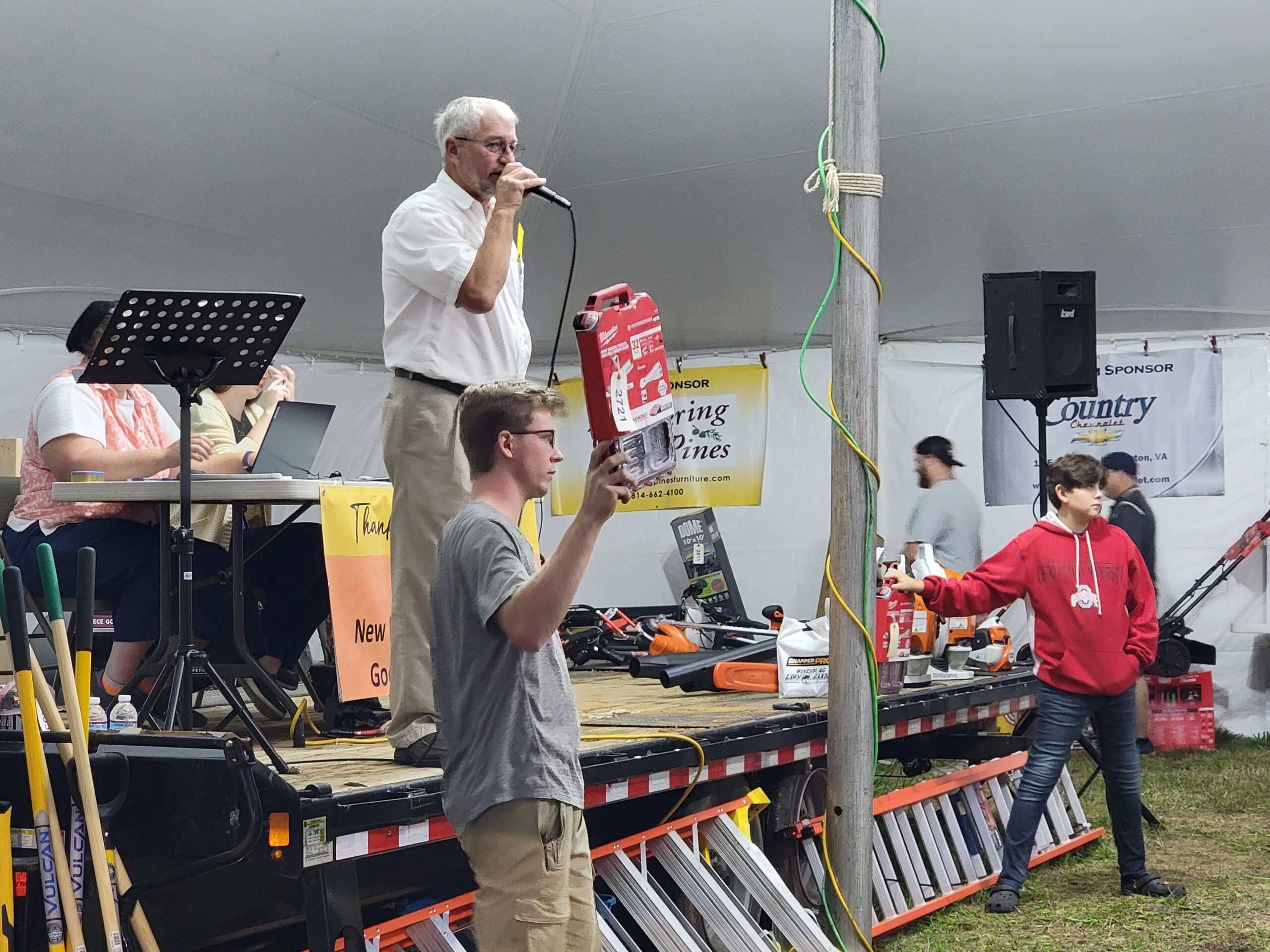 Auctioneer in action